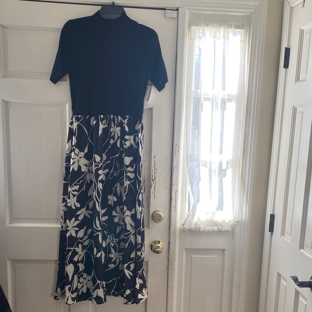 Black & White Floral Maxi Dress - Classic Casual